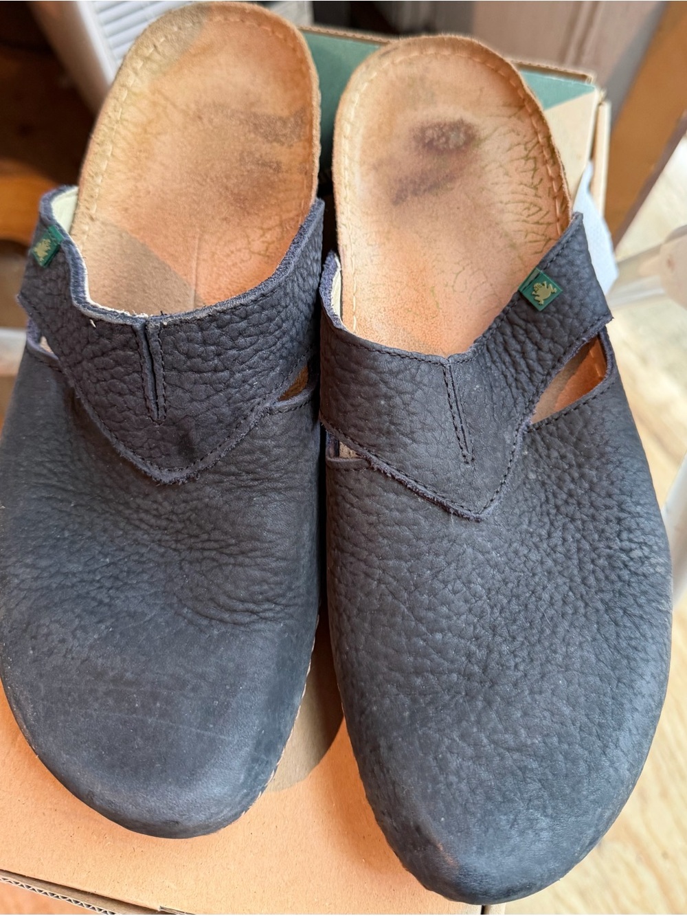 El Naturalista Black Leather Slip-On Clog for Women